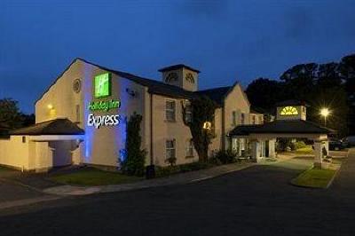 фото отеля Holiday Inn Express Glenrothes