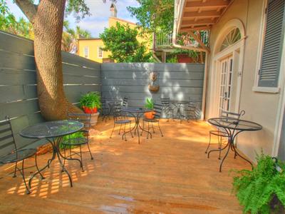 фото отеля Saint Peter House Hotel New Orleans