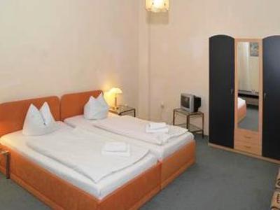 фото отеля Pension Brinn Berlin