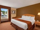 фото отеля Baymont Inn and Suites Charlotte-Airport