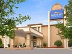 фото отеля Baymont Inn and Suites Charlotte-Airport