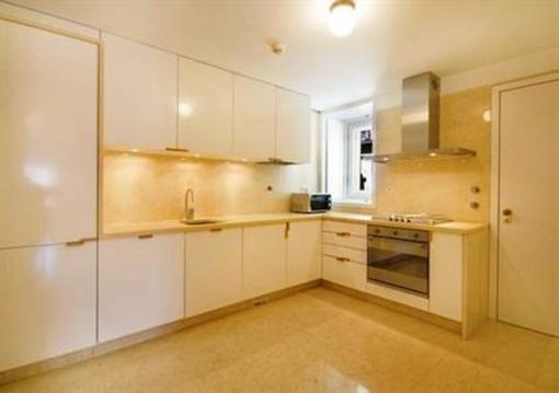 фото отеля Rent4days Lux Principe Real Apartments Lisbon