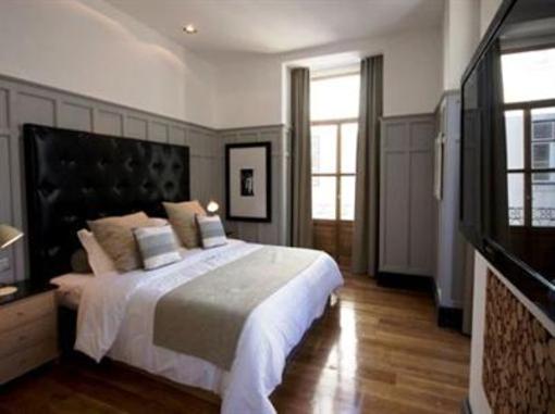 фото отеля Rent4days Lux Principe Real Apartments Lisbon