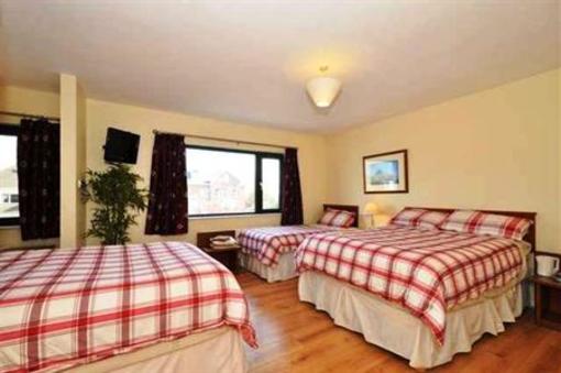 фото отеля Lynfield Guesthouse Galway