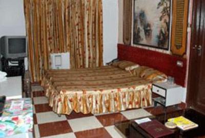 фото отеля Heera Holiday Inn Kolkata