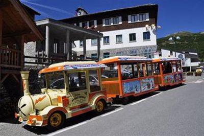 фото отеля Villaggio Olimpico Hotel Sestriere