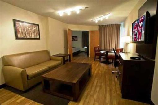 фото отеля Red Roof Inn - Boston Logan