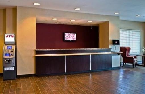 фото отеля Red Roof Inn - Boston Logan
