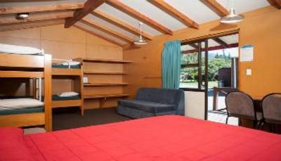 фото отеля Hanmer Springs TOP 10 Holiday Park