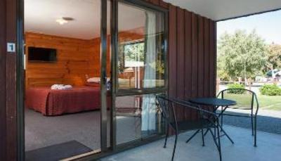 фото отеля Hanmer Springs TOP 10 Holiday Park