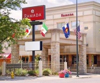 фото отеля Ramada Inn Downtown Denver