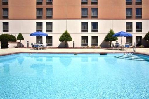 фото отеля Holiday Inn Express Goldsboro