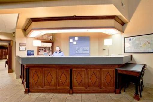 фото отеля Holiday Inn Express Goldsboro