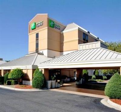 фото отеля Holiday Inn Express Goldsboro