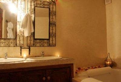 фото отеля Riad Youssef Guesthouse Fez