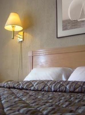 фото отеля Hotel L'Express Longueuil
