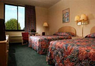 фото отеля Cascades Inn