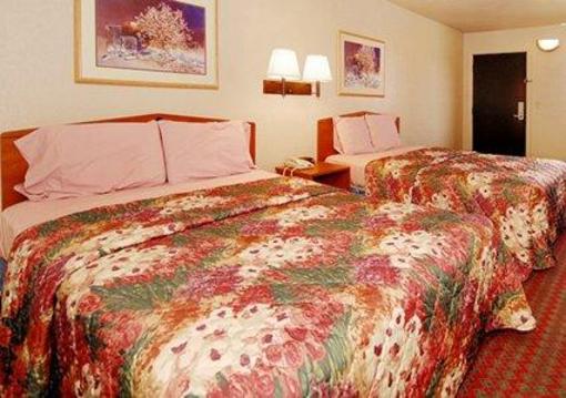 фото отеля Rodeway Inn & Suites Oklahoma City