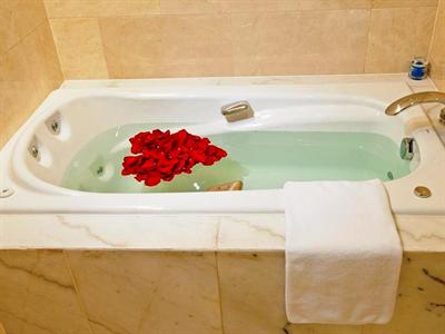 фото отеля Ramada Plaza Hangzhou Xiaoshan