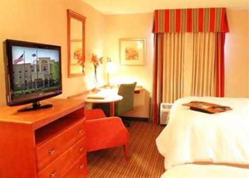 фото отеля Hampton Inn and Suites Chicago-Libertyville