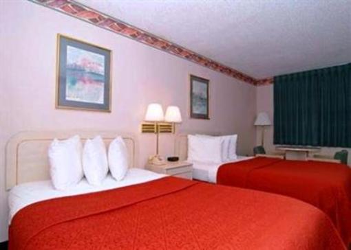 фото отеля Continental Plaza Hotel