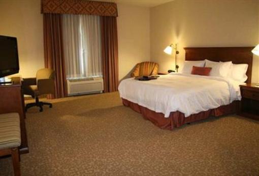 фото отеля Hampton Inn & Suites Lodi