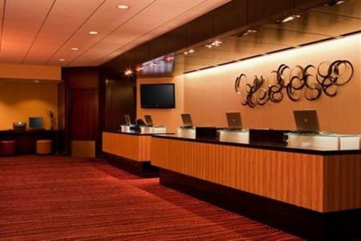 фото отеля Hyatt Regency Cambridge Overlooking Boston