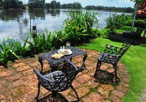 фото отеля Citrus Retreats Alleppey