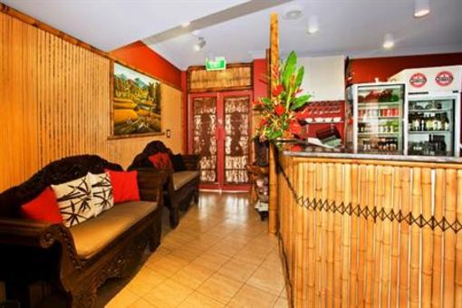 фото отеля 19th Avenue On The Beach Apartments Gold Coast