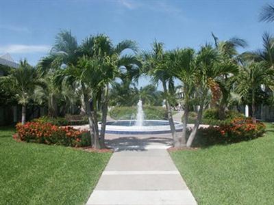 фото отеля Beachcomber Beach Resort & Hotel