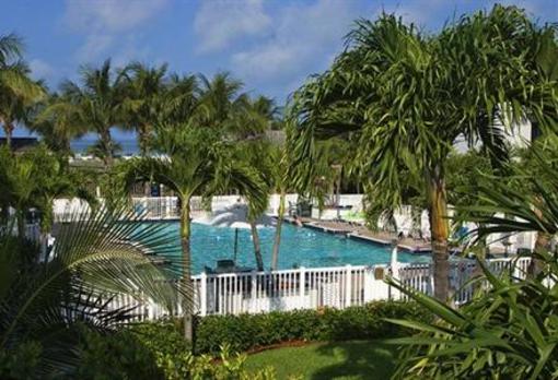 фото отеля Beachcomber Beach Resort & Hotel