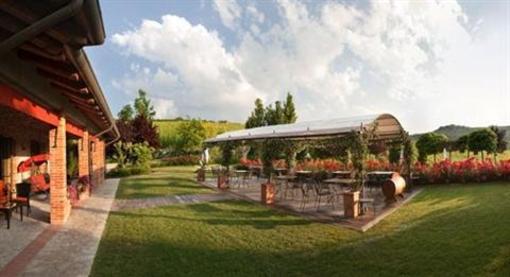 фото отеля Cascina Barac Hotel Alba
