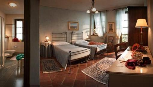 фото отеля Cascina Barac Hotel Alba