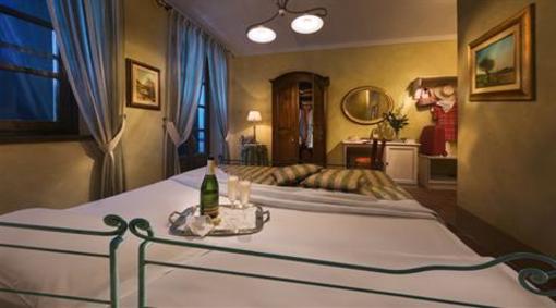 фото отеля Cascina Barac Hotel Alba