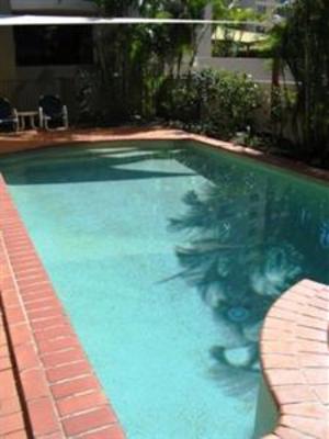 фото отеля Burleigh On The Beach Apartments Gold Coast