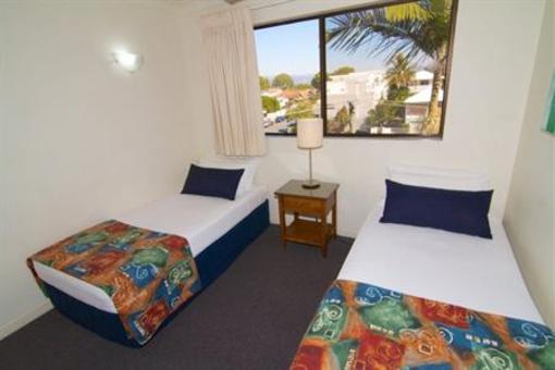 фото отеля Burleigh On The Beach Apartments Gold Coast