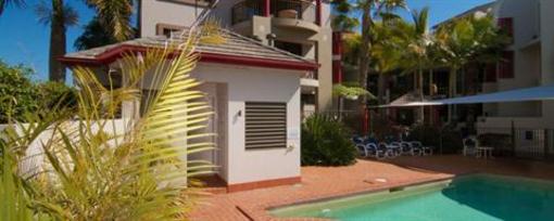 фото отеля Burleigh On The Beach Apartments Gold Coast