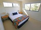 фото отеля Burleigh On The Beach Apartments Gold Coast