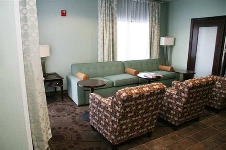 фото отеля Hampton Inn Colby