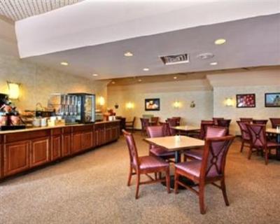 фото отеля Quality Inn Troy (Michigan)
