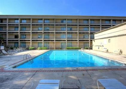фото отеля Quality Inn Troy (Michigan)