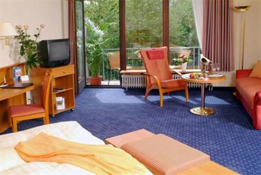 фото отеля Parkhotel Bad Homburg