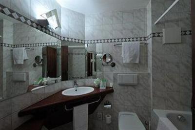 фото отеля Grand Hotel Les Endroits