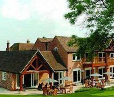 фото отеля Henley Hotel