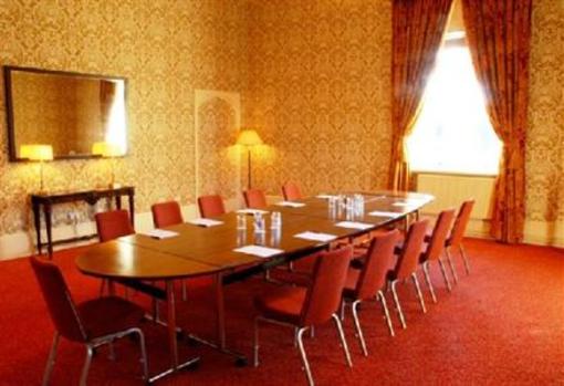 фото отеля Tortworth Court Four Pillars Hotel Wotton-under-Edge