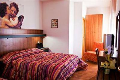 фото отеля Los Angeles Hotel Assisi