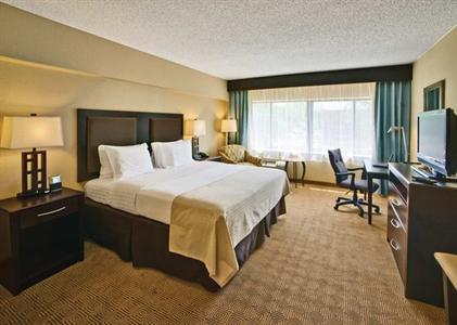 фото отеля Doubletree Tinton Falls-Eatontown