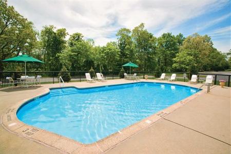 фото отеля Doubletree Tinton Falls-Eatontown