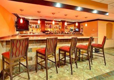 фото отеля Holiday Inn La Mesa