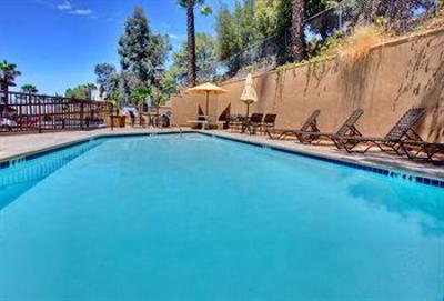 фото отеля Holiday Inn La Mesa
